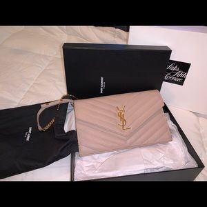 Saint Laurent Monogramme wallet on Chain